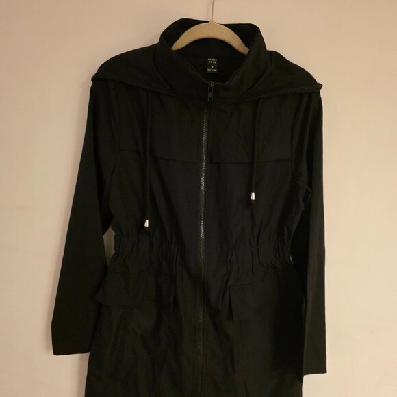 Jacket - Picture 1 of 4